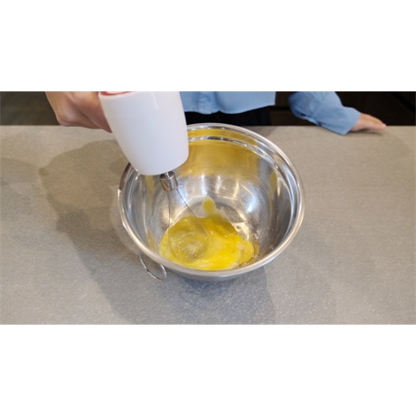 KÉZI MIXER 14 KÉZI MIXER - Image 14